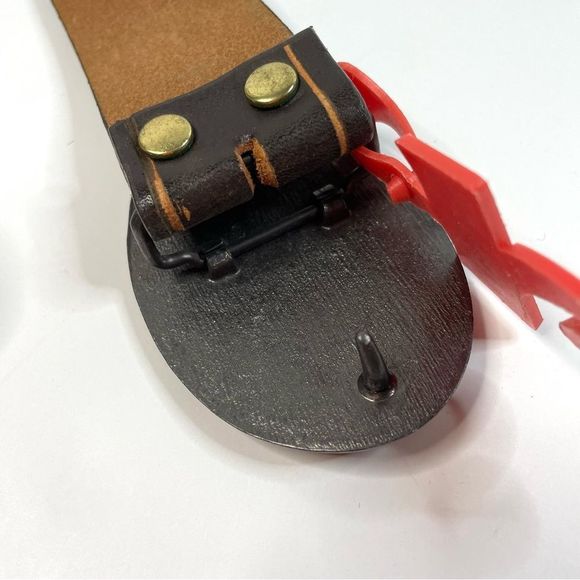 Levi’s Hand Tooled Hand Painted Leather Belt - Picture 2 of 12